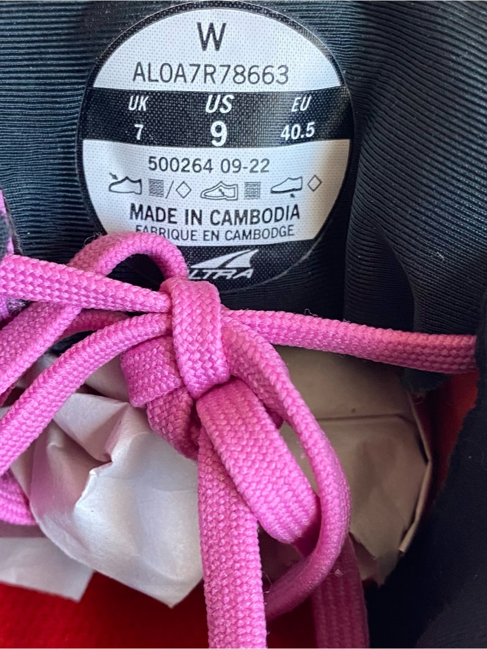 Altra Toronto 6 Road Running Shoes Pink/Purple Size 9 Like new - Picture 9 of 9